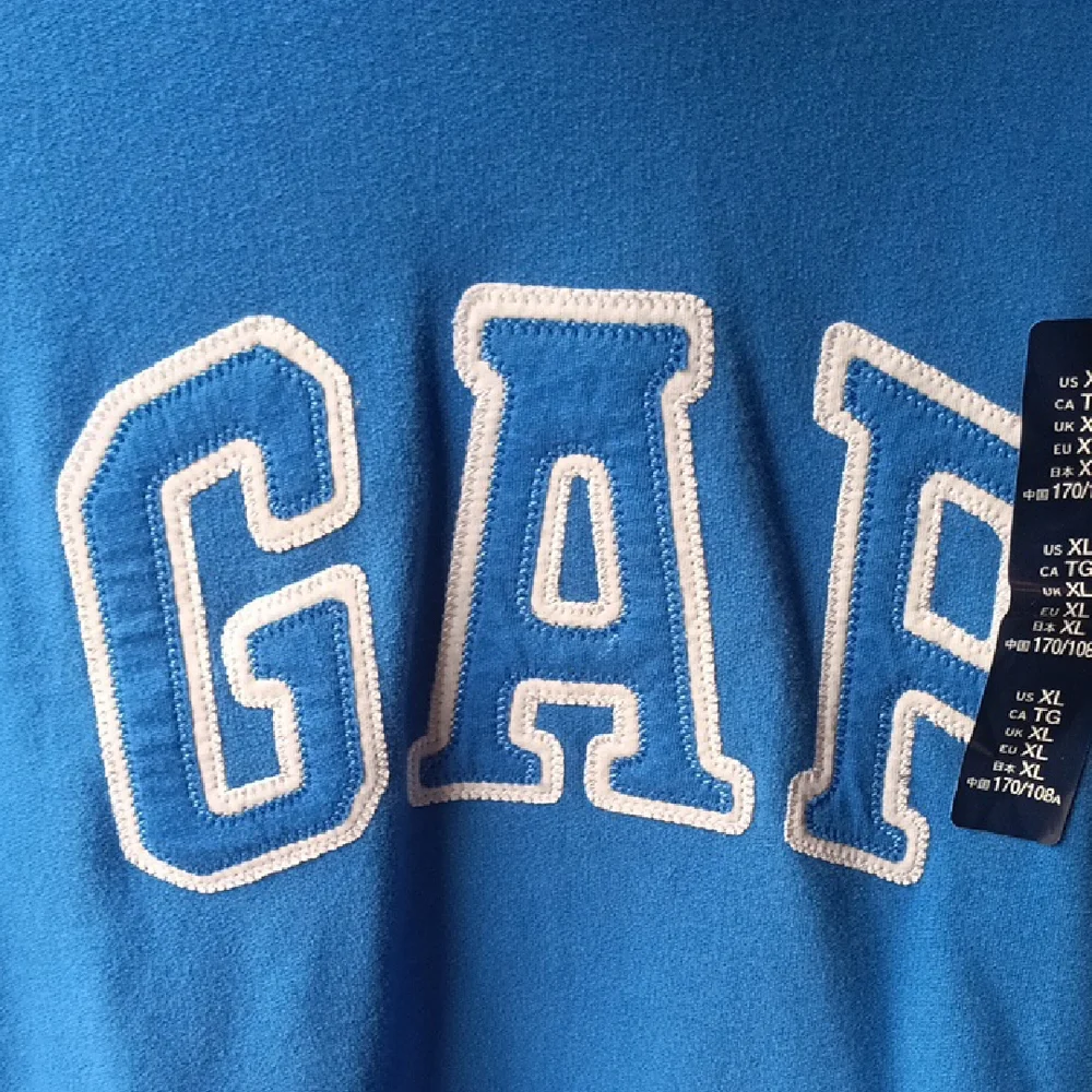 GAP Vibrant Blue Pullover Hoodie - Picture 2 of 2